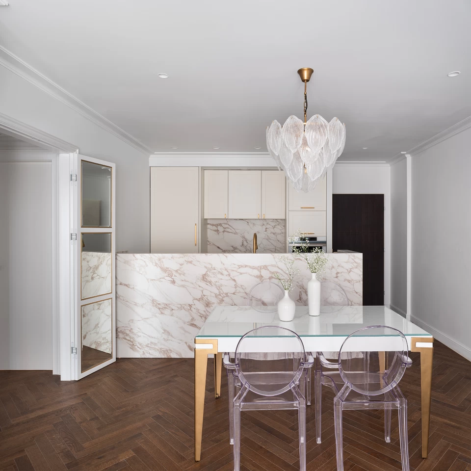 1-ephrat-project-classic-contemporary-style-apartment-wall-panelling-modern-furniture-hints-of-gold-atlas-plan-clamp_960_960_50